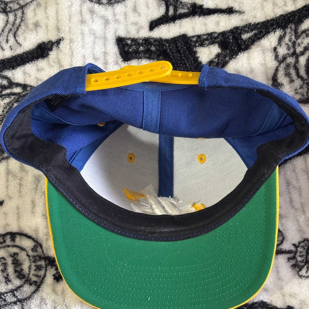 Sport-Tech Cap - Picture 2 of 4